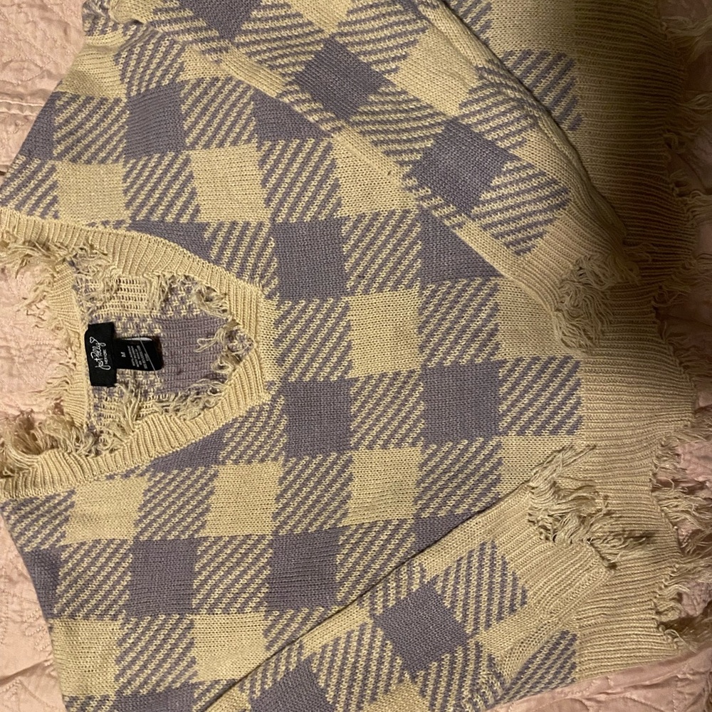 Long sleeve knitted shirt